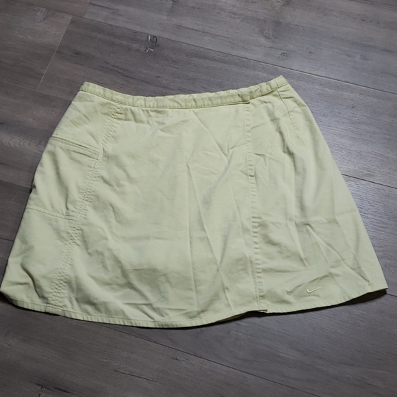 Nike Pants - Nike Golf Dri-fit Skort with Side Pocket -  L/12